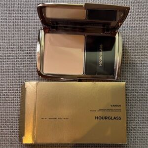 Hourglass Vanish Setting Powder - Translucent brand new